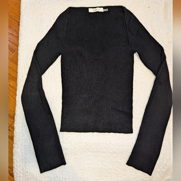 Black sweetheart / wide neckline sweater - ribbed knit - slight crop - medium - Picture 6 of 10